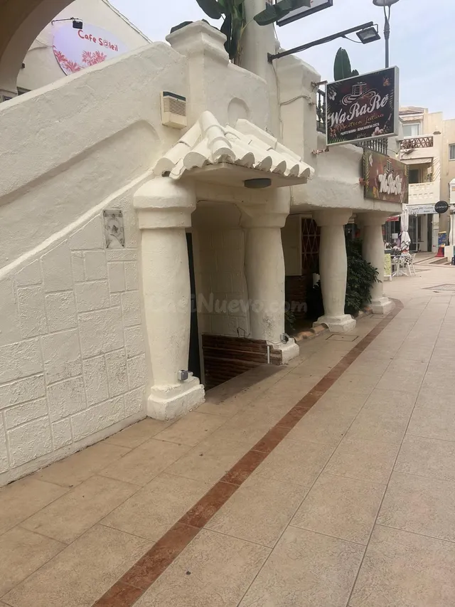 Local comercial 139m² en venta - Centro — 4