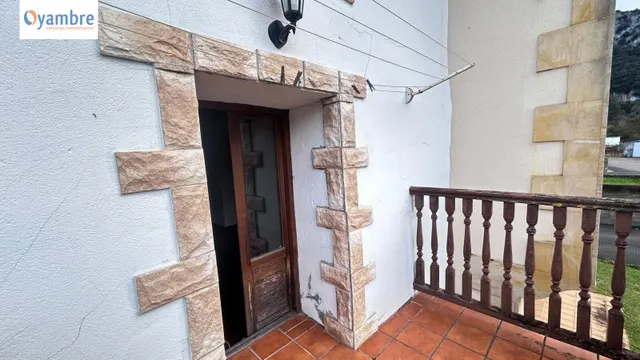 CASA ADOSADA EN LIENDO — 29