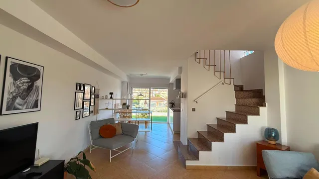 Villa con piscina privada, Alicante, Orihuela Costa. 4 habitaciones, 190 m2, 6,4 kilómetros del mar — 15