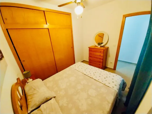 Alquiler de larga estancia en Guardamar en apartamento de 1 habitación. — 26