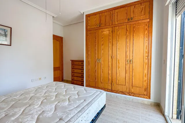 MAGNIFICA VIVIENDA ADOSADA CON PISCINA COMUNITARIA, IDONEA COMO VACACIONAL — 33