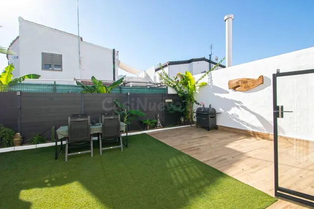 Chalet Independiente y privado en Bormujos - foto 5