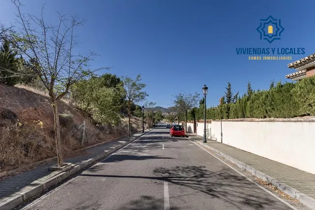 PARCELA 610 M2 EN CORTIJO DE LA LUZ, OTURA. — 6