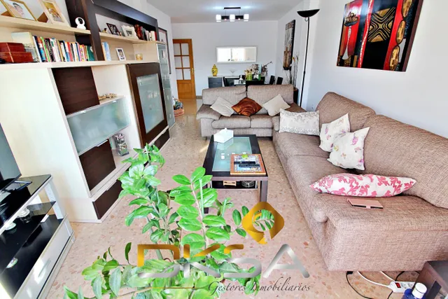 123 M2, TERRAZA, GARAJE Y TRASTERO EN EL GRAO DE CASTELLÓN