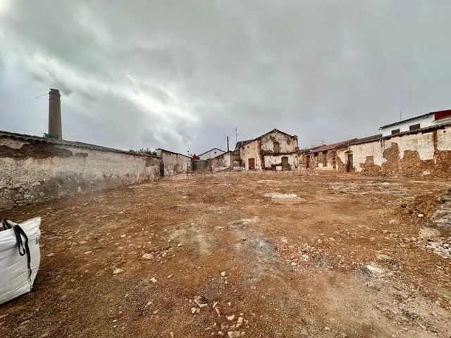 A. Amplio Solar Urbano en Ojuelos Altos: Oportunidad Única - foto 3