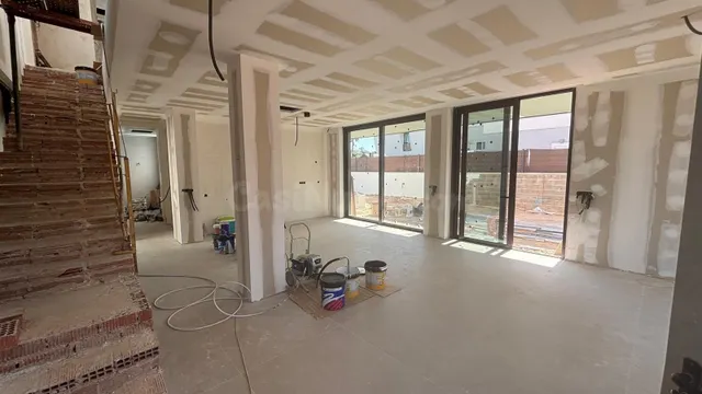 OBRA NUEVA EN LAS TABLAS DE L'ELIANA - foto 3