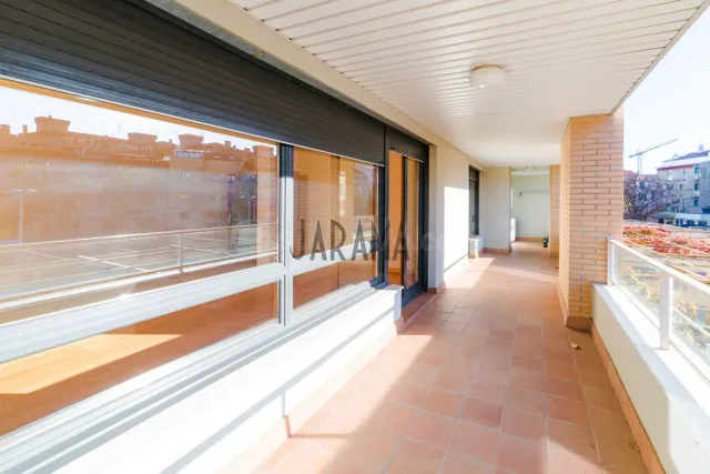 PISO NUEVO DE 4 habitaciones CON VISTAS A LA CASA DEL RELOJ - foto 5