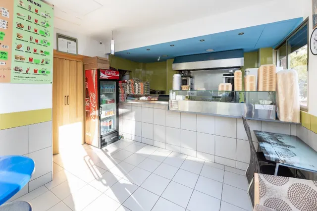 VENTA DE LOCAL EN URBANIZACIÓN PARQUE NUEVA GRANADA — 5