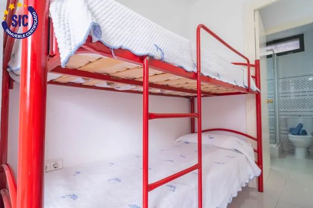 Coqueto apartamento lateral en primera línea en Playa Morro de Gos — 33