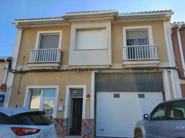Amplia casa a la venta en El NiÑ±o de Mula - foto 2
