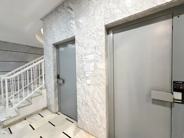 Apartamento a 350 metros de playa del cura con 2 dorm. 1 baño. en frente de av. de las habaneras. superficie de 66 m2. — 30