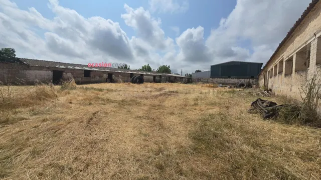 SOLAR URBANIZABLE DE 3540 M2 - foto 2