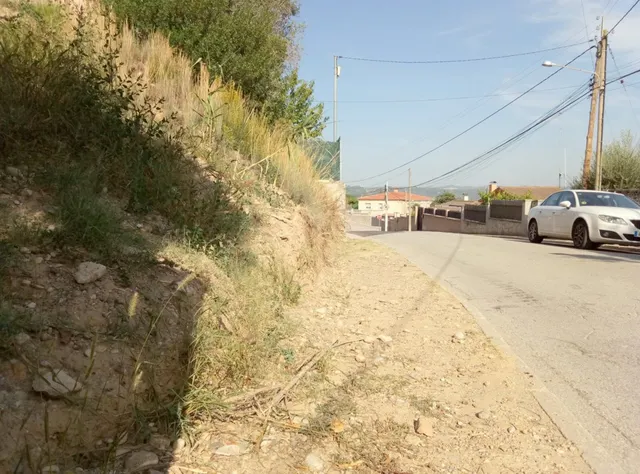 TERRENO CON ESTUPENDAS VISTAS EN ESPARRAGUERA A 30' DE BARCELONA — 3