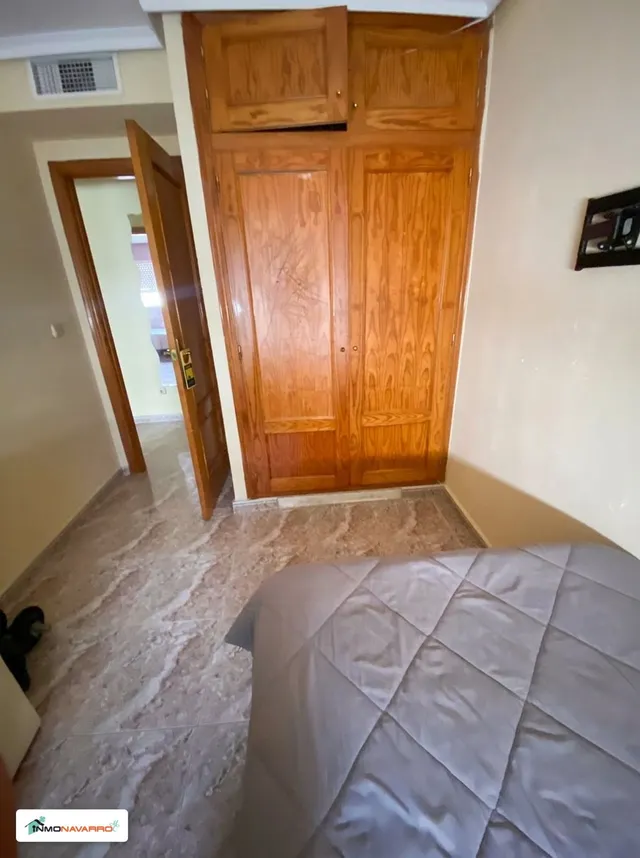 Piso de 4 dormitorios con garaje en el centro de Águilas · 200.000 € — 15