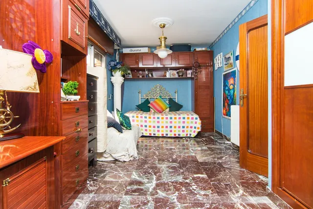 CALLE TRAJANO. Plaza Menorca — 12