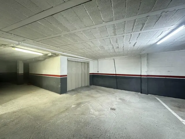 Garaje 13m² en venta - Sanjurjo Badía