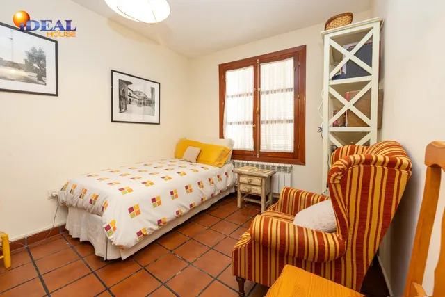 GRAN CASA EN ALBAICÍN BAJO. — 42