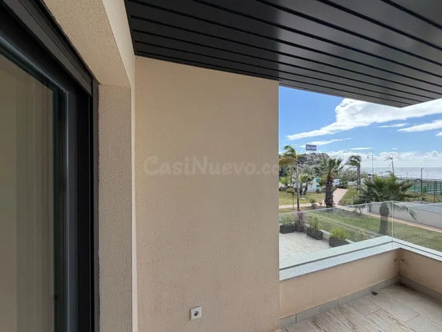 Piso con vista al Mar 300 m del mar. El residencial es el lugar perfecto para disfrutar de la vida frente al mar — 2