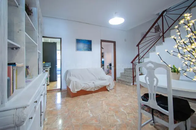 Gran casa en Bellavista con gran potencial!!! - foto 2