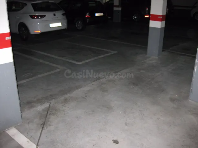 Garaje 15m² en venta - iudad - Dehesa Vieja - Puente Cultura - foto 3