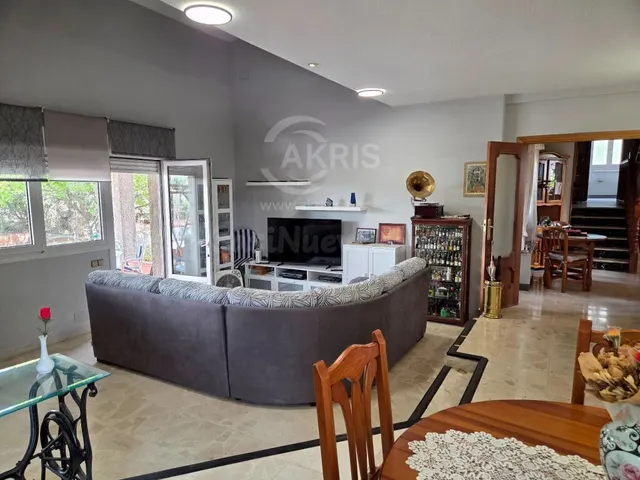 Chalet Independiente en Olias Del Rey — 7
