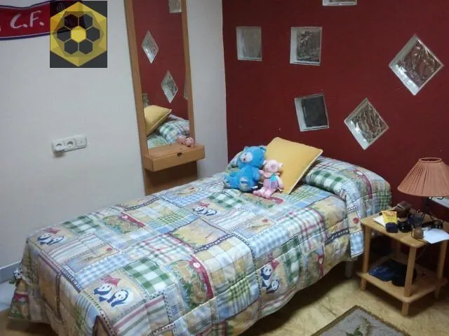 EST/Apartamento de UN dormitorio, zona Derecho — 16
