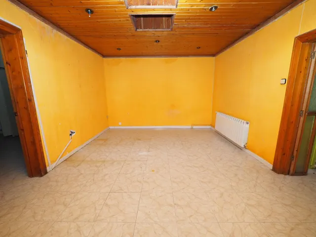 SE VENDE CASA ADOSADA EN NAVARCLES — 15