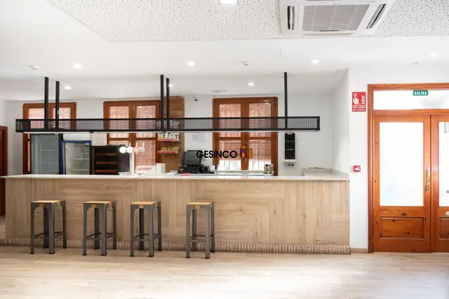 BAR-RESTAURANTE CON habitaciones Y CON MUCHO ENCANTO — 2