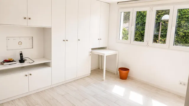 Dos apartamentos nuevos con entradas independientes – Amueblados, equipados y listos para vivir o alquilar — 14