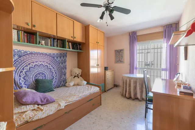 Piso de 3 habitaciones.... sin ascensor en venta en Peligros. — 25