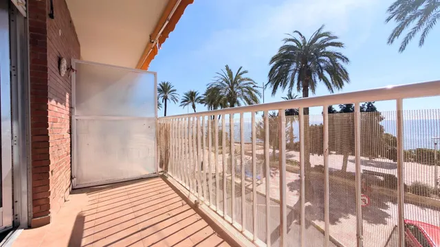 ¡ UNA VIVIENDA ÚNICA EN PRIMERA LÍNEA DONDE CADA AMANECER FR - foto 3