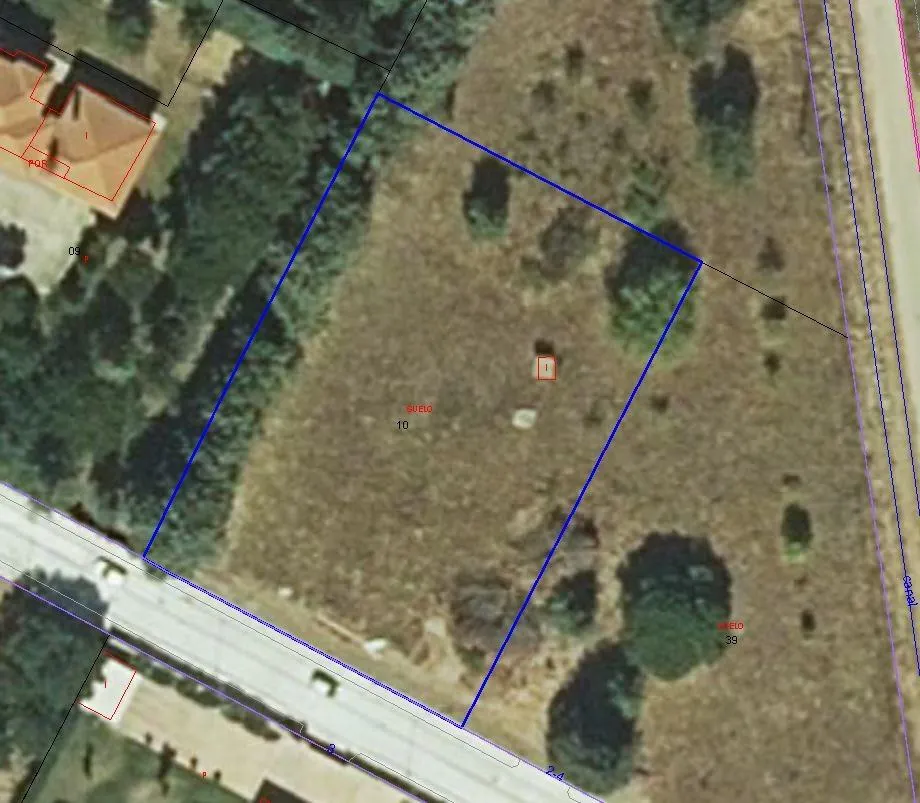 Urbis te ofrece una parcela en venta en zona  Naharros del Río, Pelabravo, Salamanca.