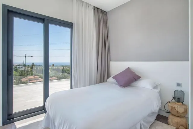 Chalet 7 habitaciones 669m² en venta - Marbella — 16
