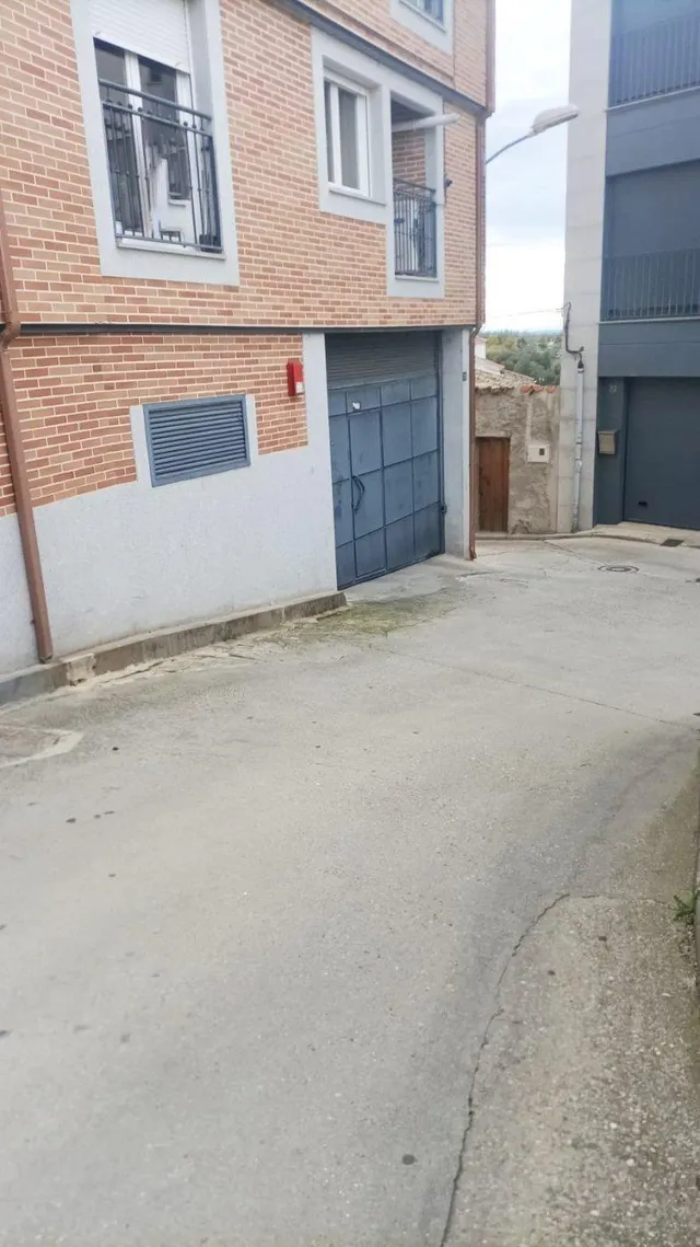 Urbis te ofrece una plaza de parking en venta en Alba de Tormes, Salamanca. — 19