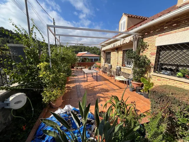 SANTA COLOMA DE CERVELLO ESPECTACULAR CASA A LA VENTA - foto 5