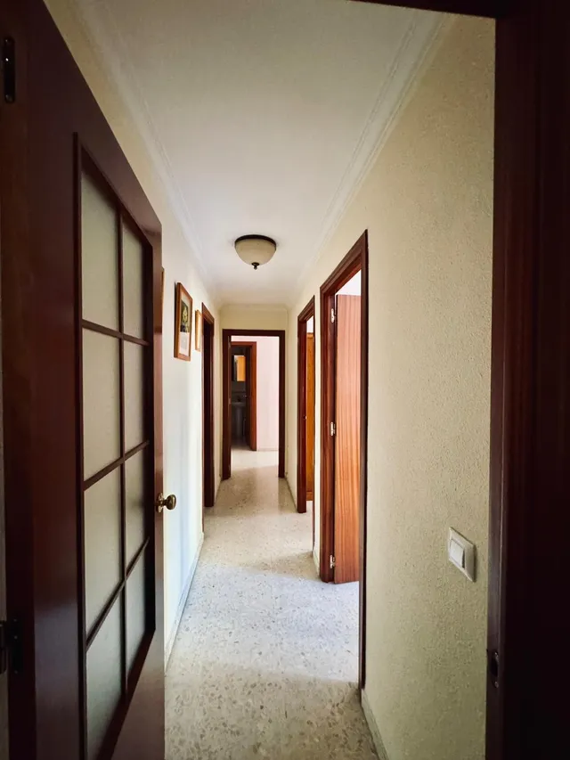 VIVIENDA SITUADA EN CALLE GANADO. — 17