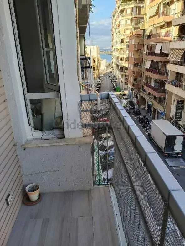 ALQUILER DE VIVIENDA DE 3 DORMITORIOS ZONA VIRGEN DEL SOCORR - foto 4