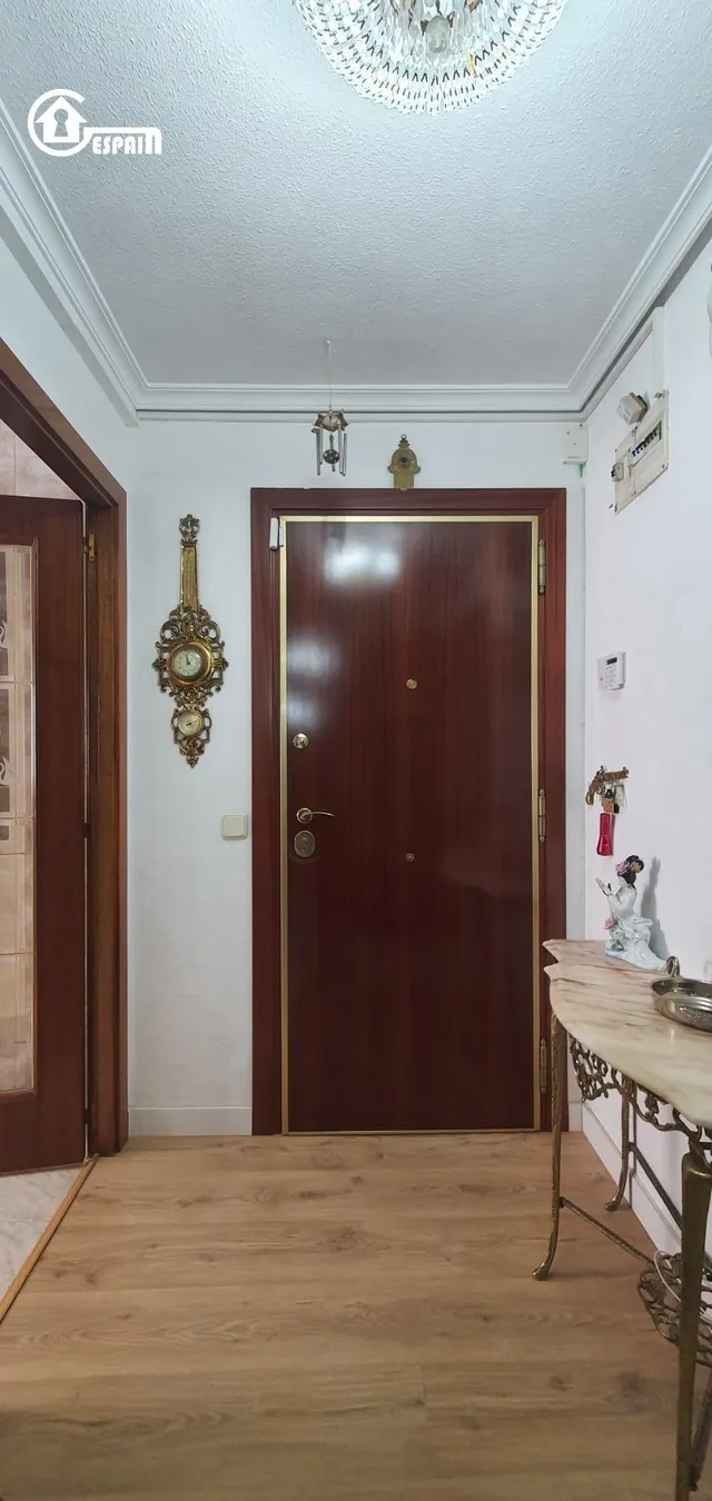 Grupo gespain ofrece piso en venta en puerta del angel — 47