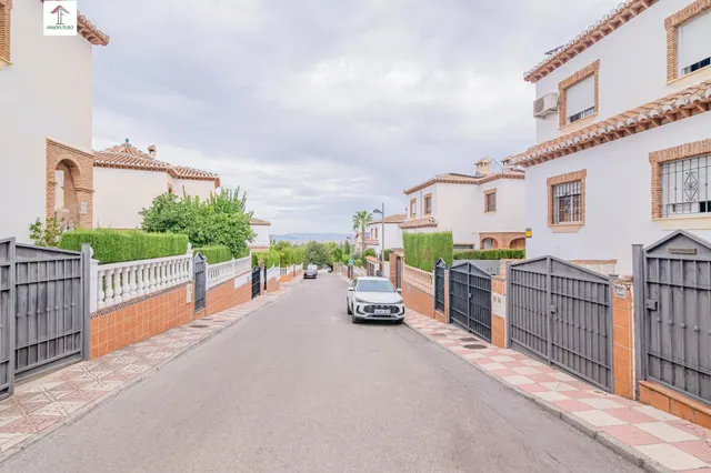 ¡AMPLIA CASA DE 4 DORMITORIOS, 3 BAÑOS Y CALEFACCIÓN CENTRAL EN LA ZUBIA! ✨ — 49
