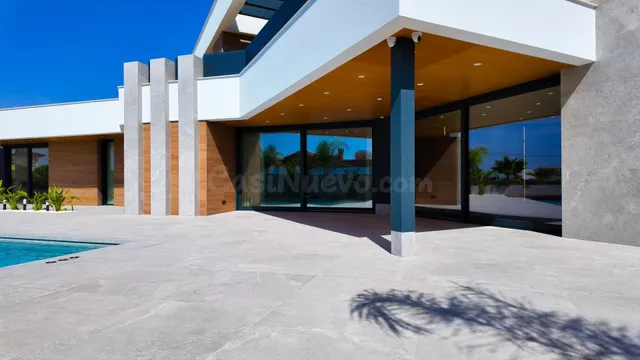 Villa 4 habitaciones 425m² en venta - Centro de la Ciudad Quesada — 7