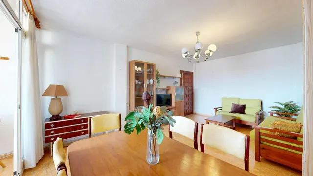 Apartamento luminoso, con ascensor y totalmente equipado a s - foto 3