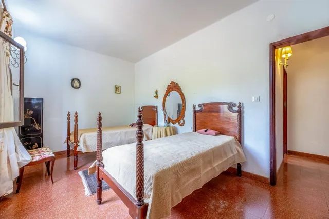 Casa con encanto en tafira, amplia parcela y construcciones auxiliares — 31