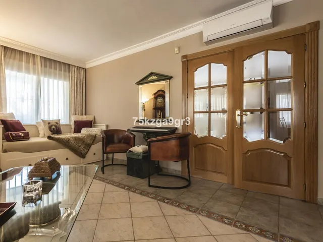 Chalet 6 habitaciones 357m² en venta - Centro — 30