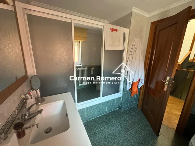 ADOSADO EN VENTA  EN VILLAMAYOR. URB. PIEDRA DORADA — 35