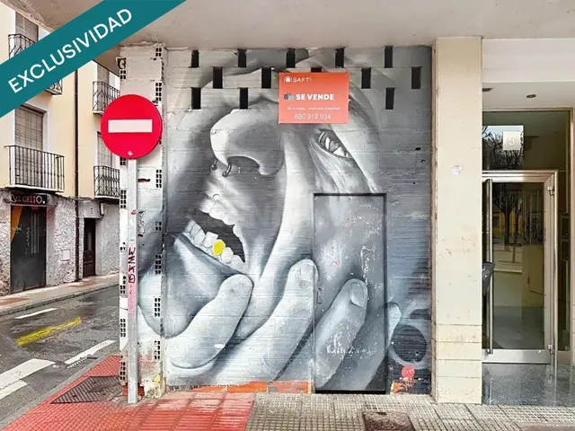 LOCAL COMERCIAL EN ESQUINA – Calle Santa Ana 2, CENTRO DE LE - foto 5