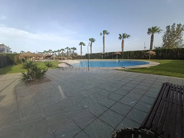 Piso alquiler vacacional en Playas de la Ensenada - foto 5