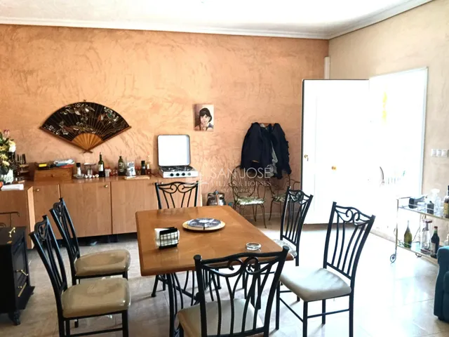 Se vende albergue con placas solares en buen estado cerca de Aspe — 6