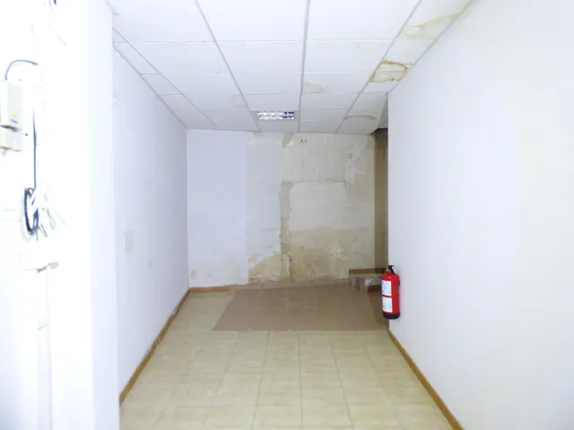 Local comercial en el centro de Sallent — 11