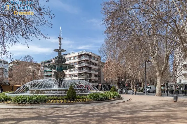 Piso con vistas a Sierra Nevada en Paseo del Salón. — 33