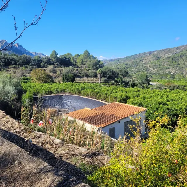 Chalet independiente en venta en Beniali (Alicante) — 46